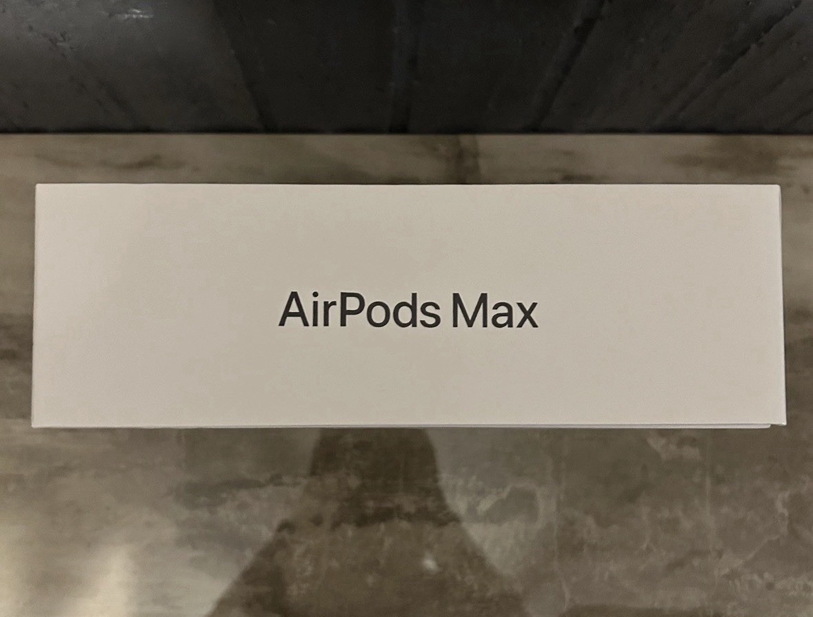 Brand New AirPods Max (USB-C) Over Ear Midnight Black Headphones – Open Box