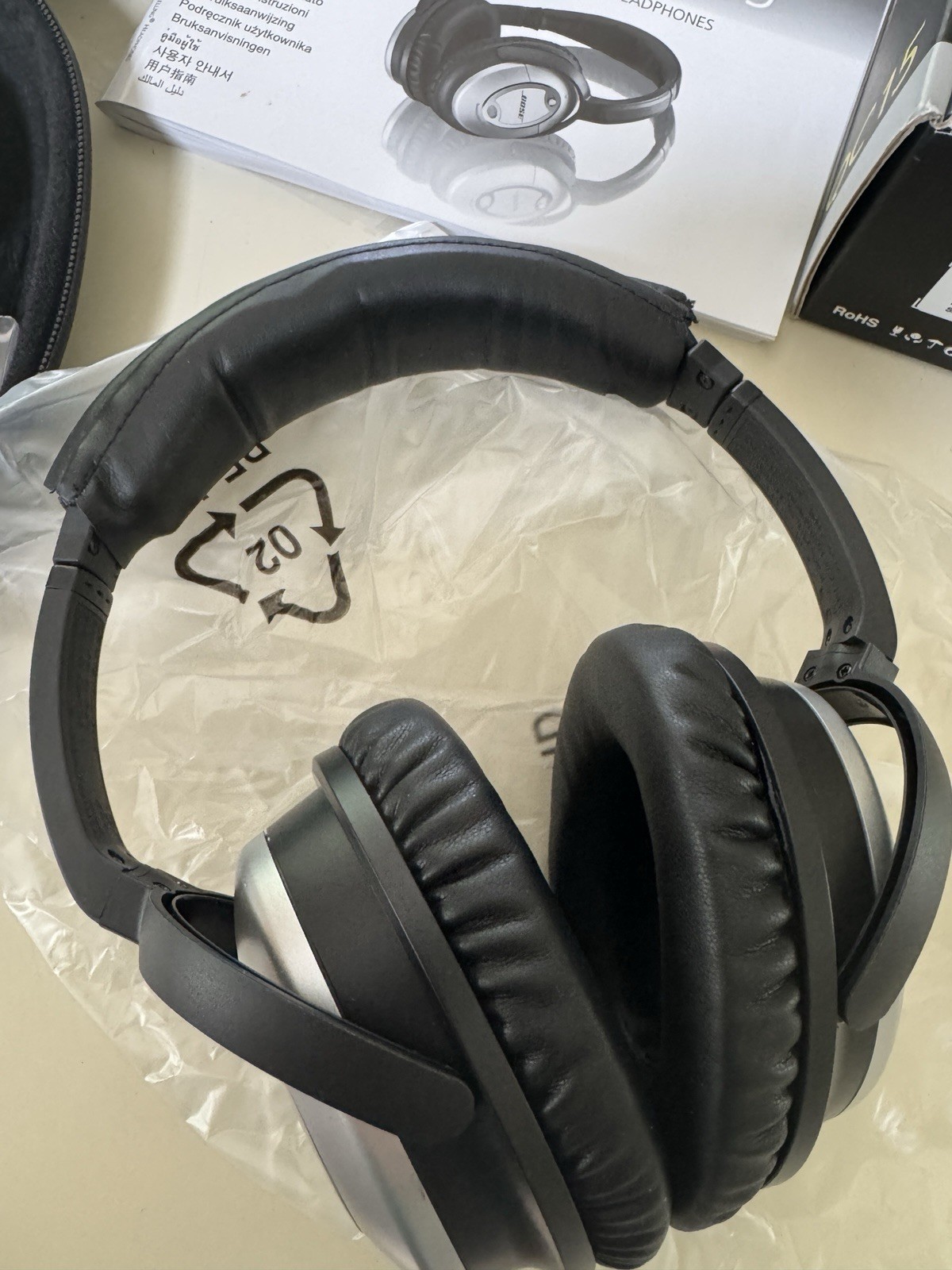 Bose QuietComfort 15 Qc15 Noise Cancelling Headphones EXCELLENT SHIPS SAME DAY