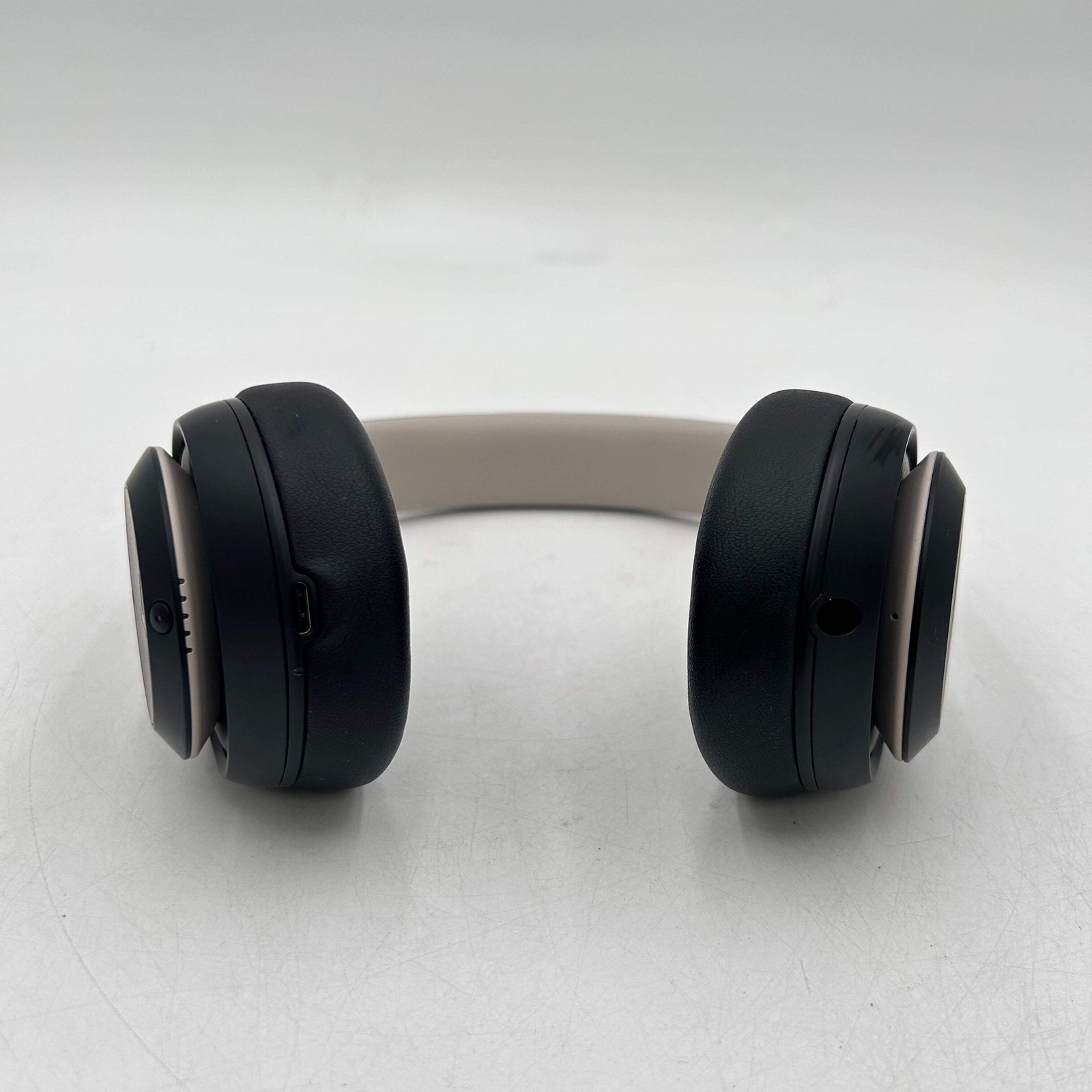 Beats Studio Pro Wireless Over-Ear Bluetooth Headphones Black Gold A2924