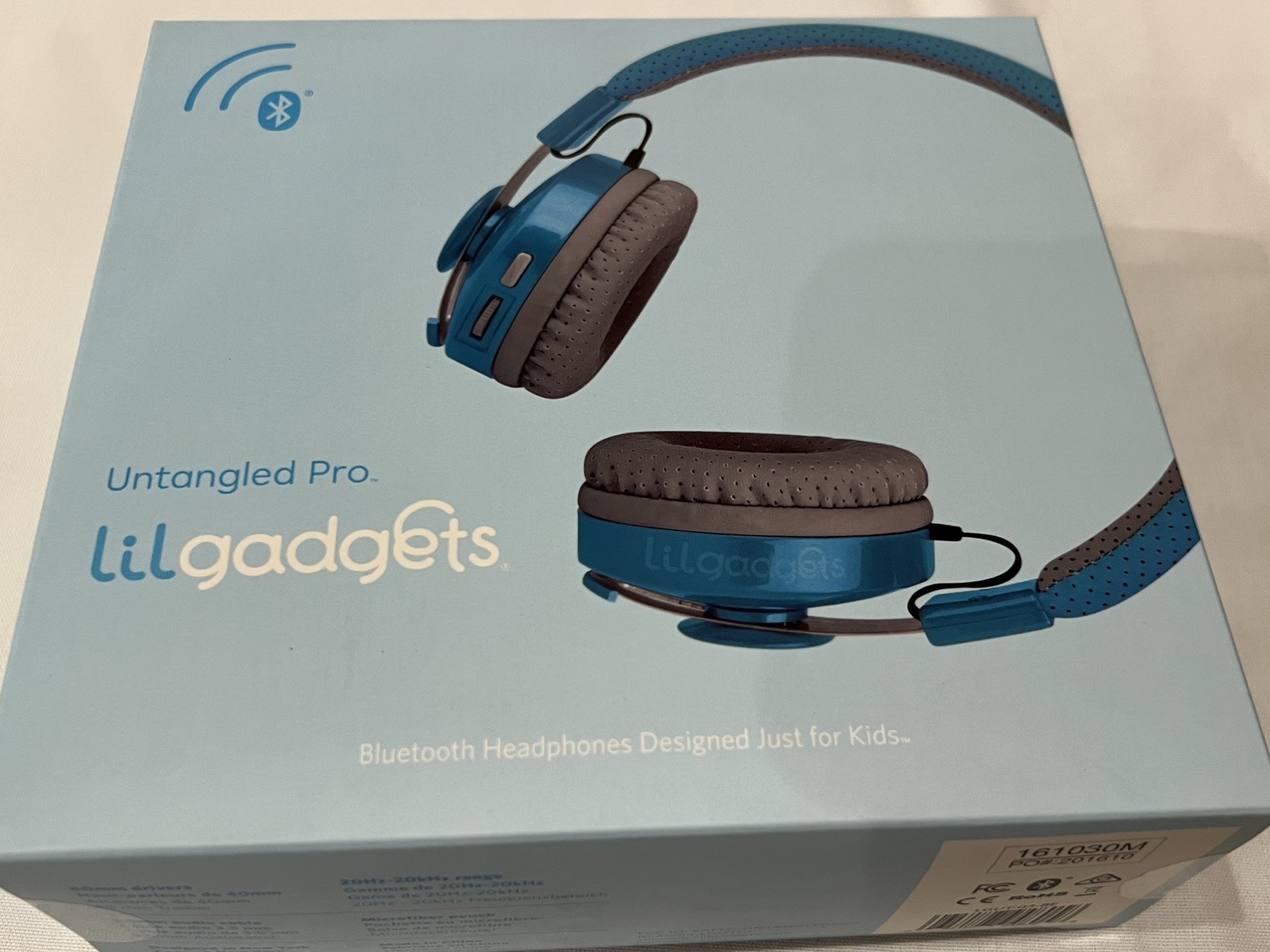 LilGadgets Untangled Pro Wireless Kids On Ear Headphones Bluetooth Blue NIB