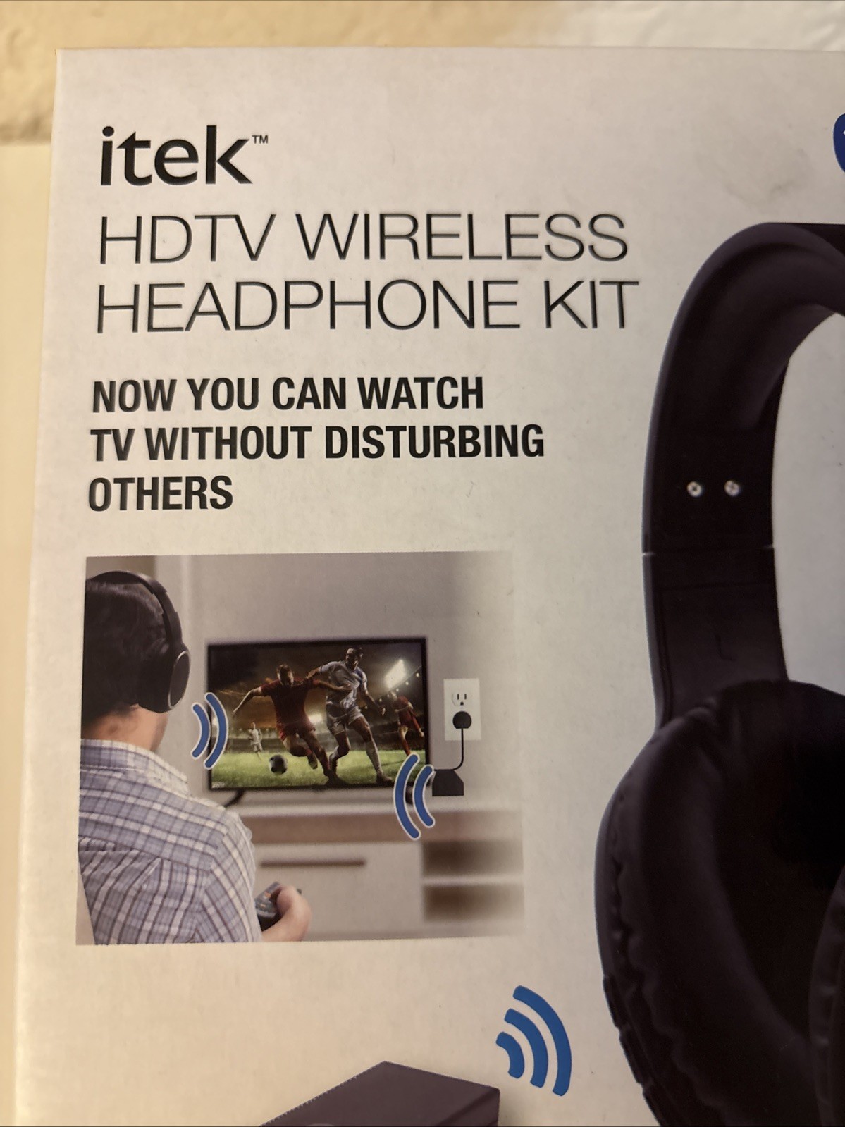 itek: HDTV Wireless Headphone Kit (New in Box) Bluetooth Personal Listening. New
