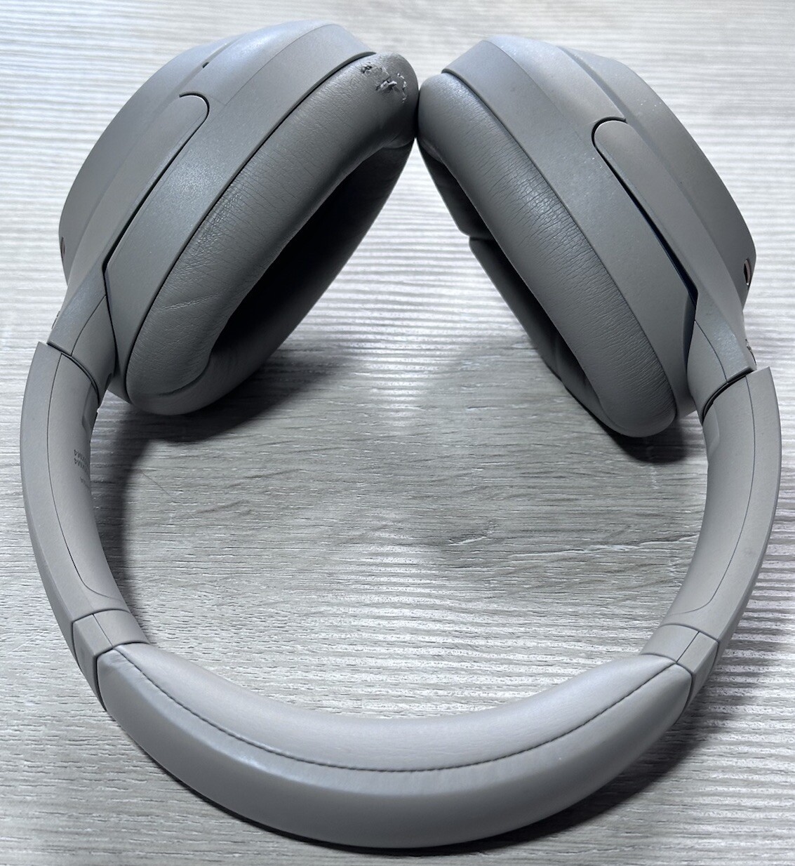 Sony WH-1000XM4/B Wireless Noise Canceling Overhead Headphones Silver #9.4