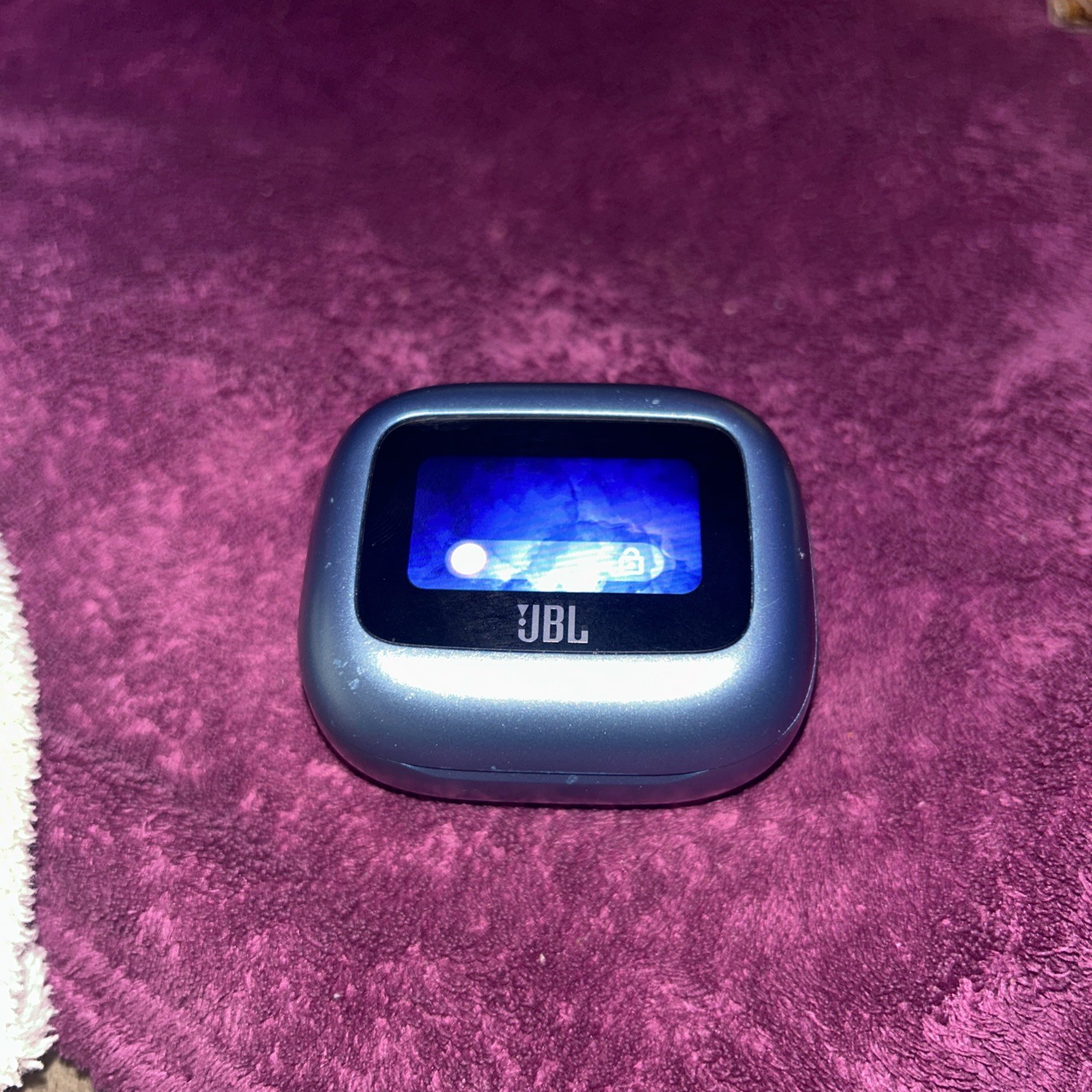 JBL Live Beam 3, True wireless noise-cancelling closed-stick earbuds