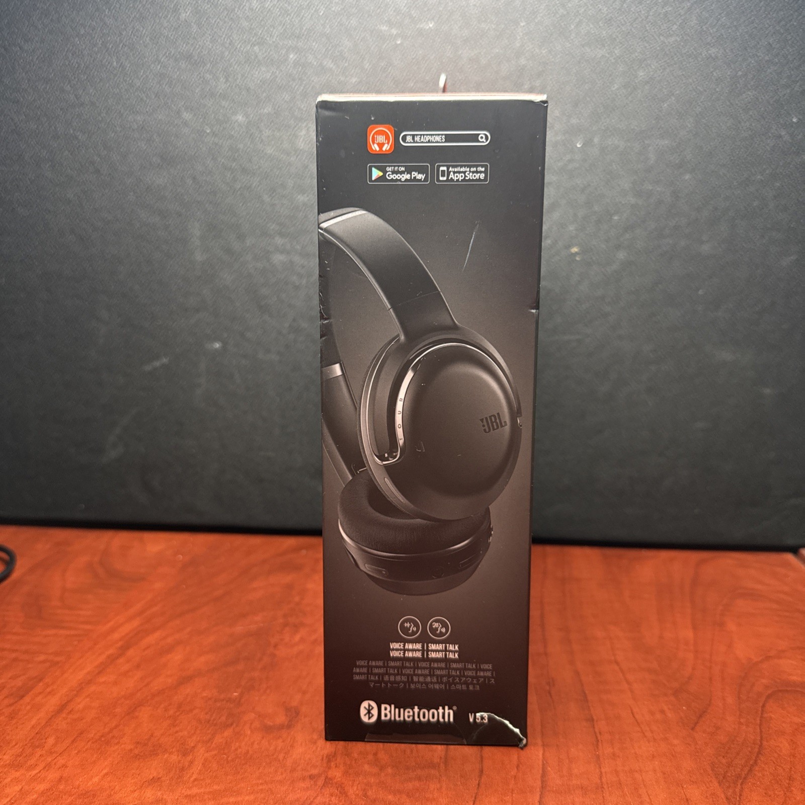 JBL Tour One M2, Wireless over-ear Noise Cancelling headphones (4901) New
