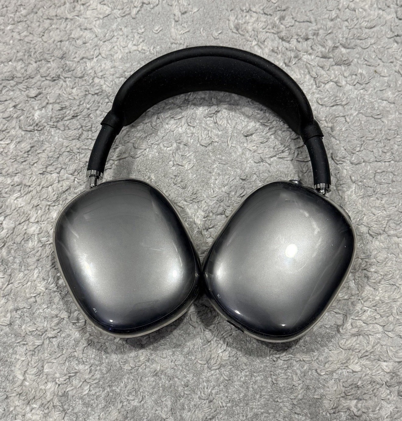 Apple AirPods Max Bluetooth Noise Canceling Space Gray/Black w/ Case & Box
