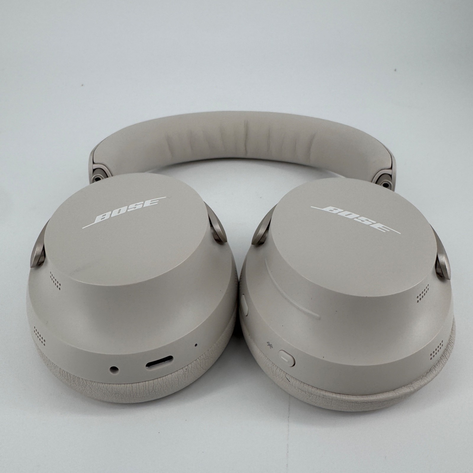 Bose QuietComfort Ultra Over-Ear Headphones – White Smoke acceptable