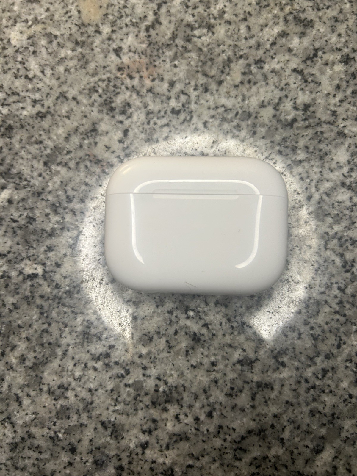 Earbuds comes with can can xxs xs s and large super good Bluetooth