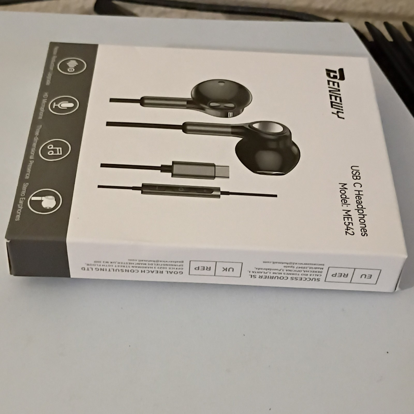 BENEWY ME542 USB-C Wired In-Ear Earbuds Stereo Mic Noise Reduction Black