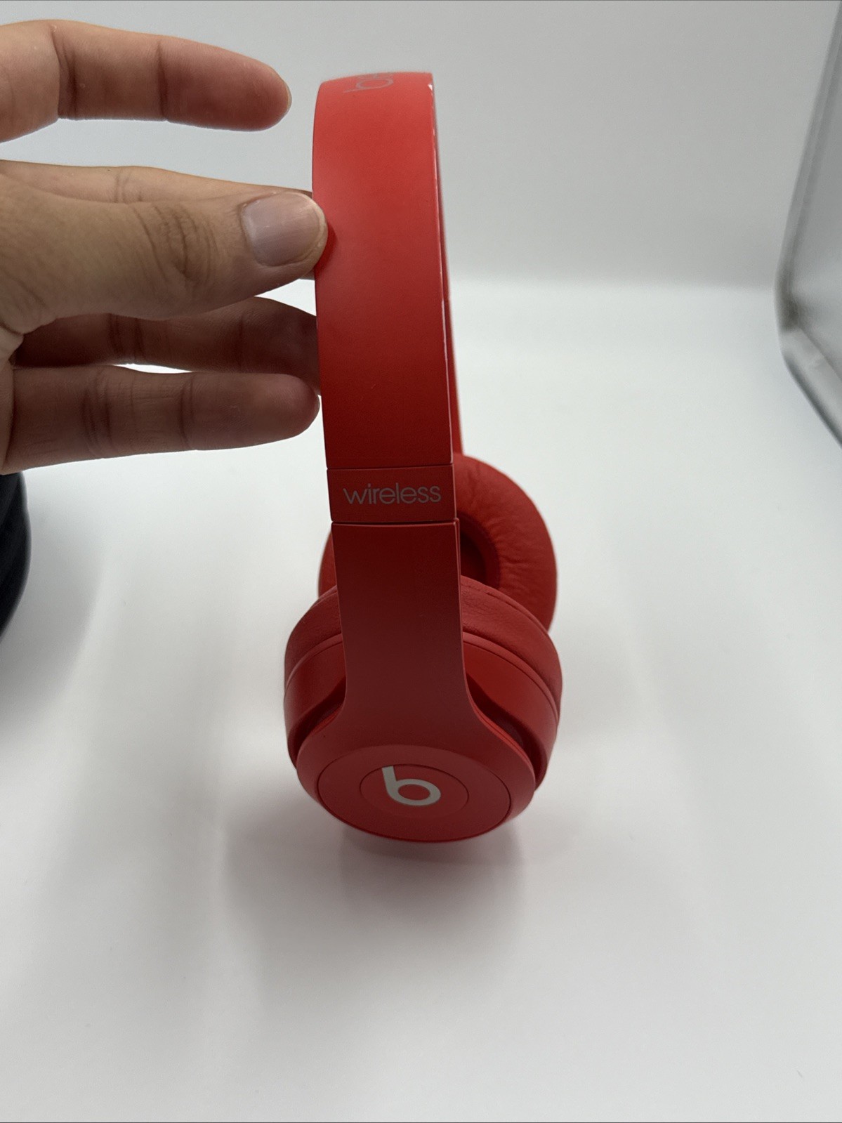 Beats by Dr. Dre Solo3 Wireless Headphones – Product Red Special Edition