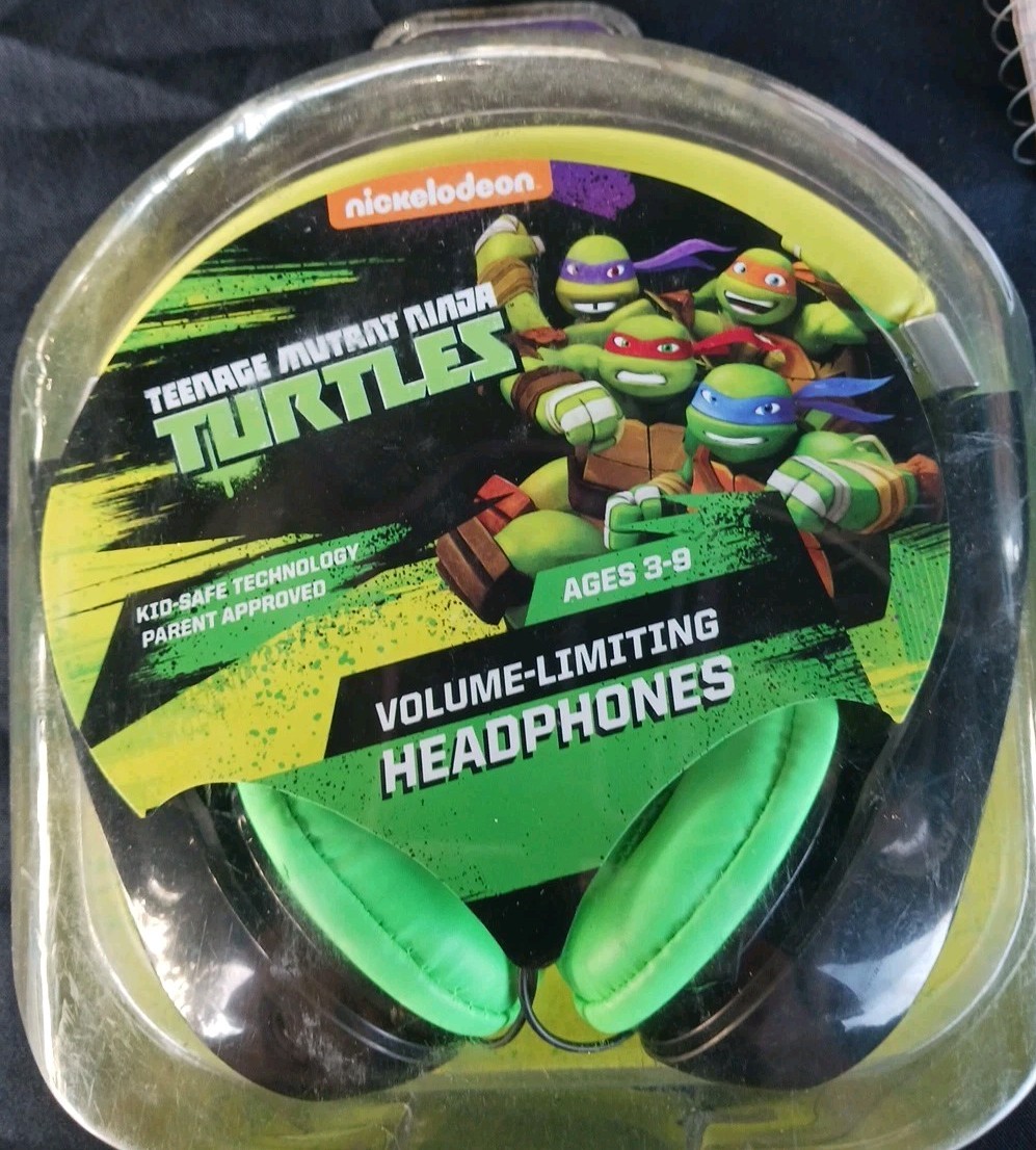 Nickelodeon Teenage Mutant Ninja Turtles Headphones for Kids Volume Limited