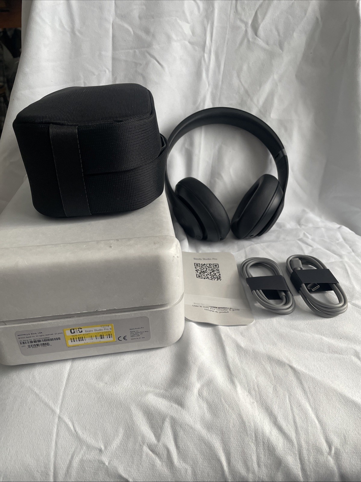 Beats by Dr. Dre Studio Pro Wireless Bluetooth Headphones – Black MQTP3LL/A