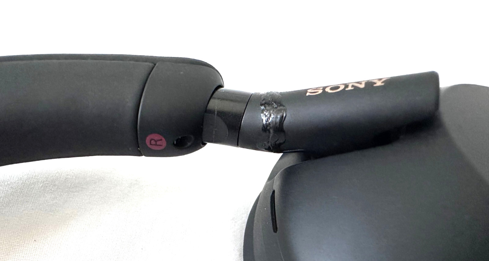Sony WH-1000XM5 Wireless Noise Canceling Over-Ear Headphones Black Please Read –