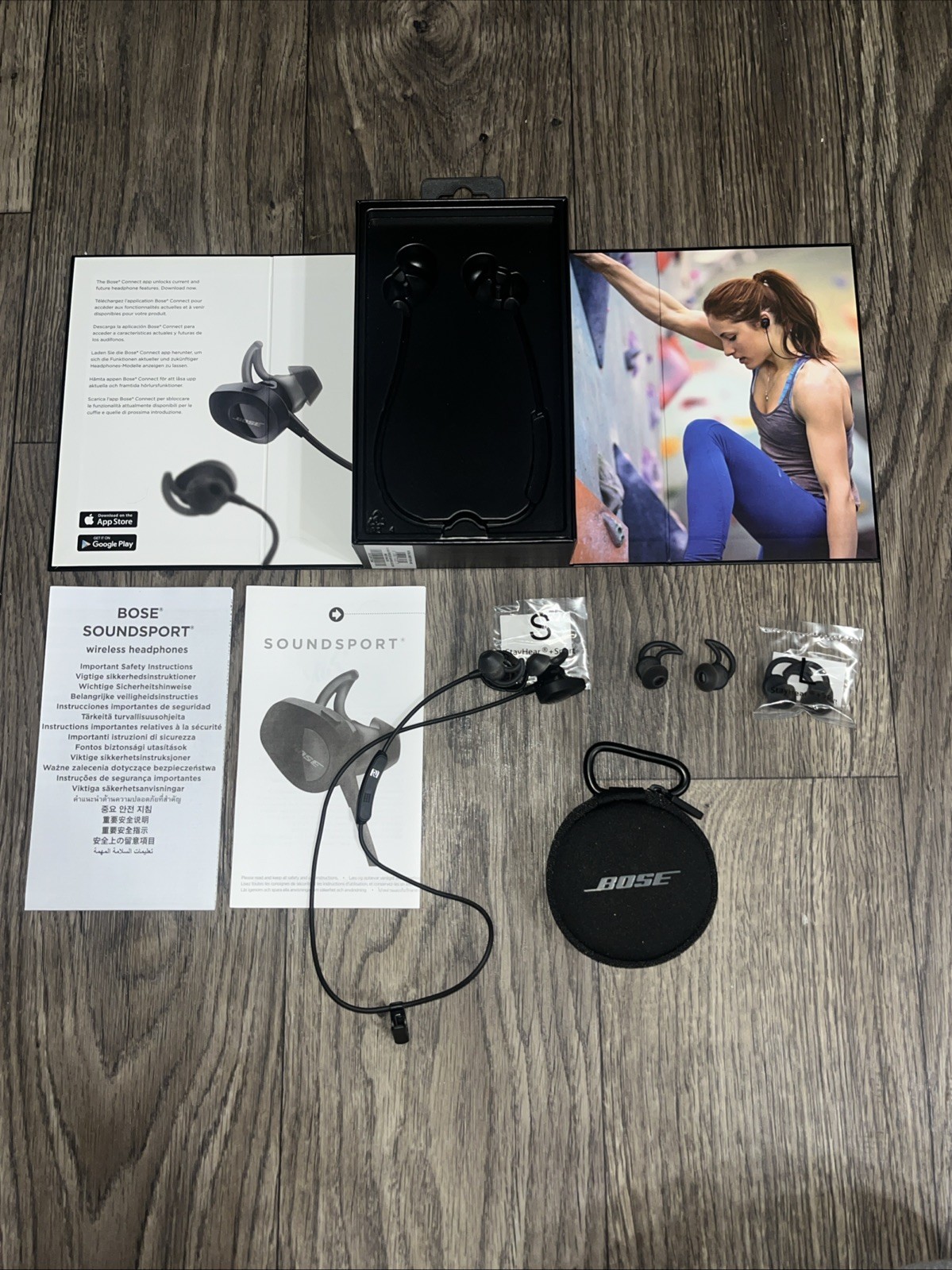 Bose 761529-0010 SoundSport Wireless in Ear Neckband Headphones Black + Extras