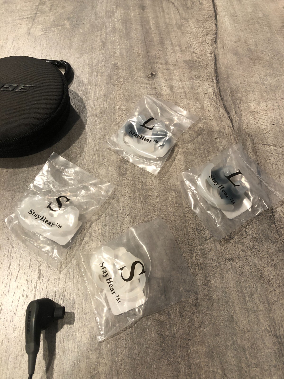 Bose SoundSport Wired Earbuds In-ear Headphones Charcoal