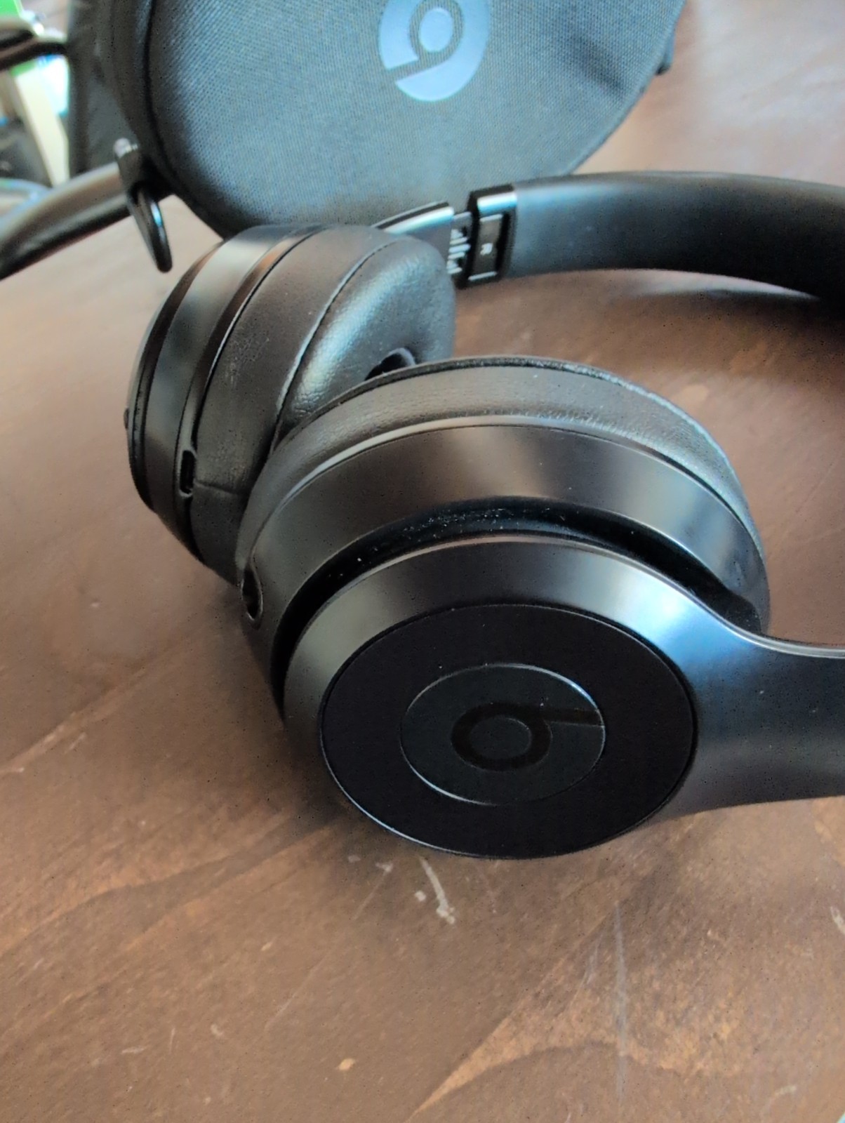 Beats Solo3 Wireless On-Ear Bluetooth Headphones Black Clean Original Owner