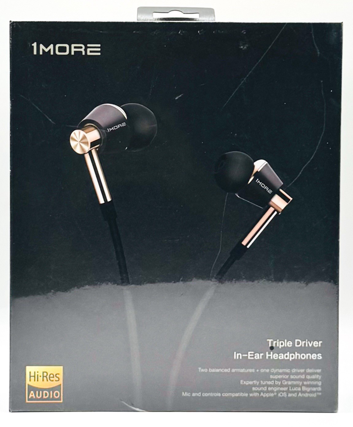 1MORE Triple Driver In-Ear 3.5mm Headphones W/ Hi-Res Audio & Mic – Brand New