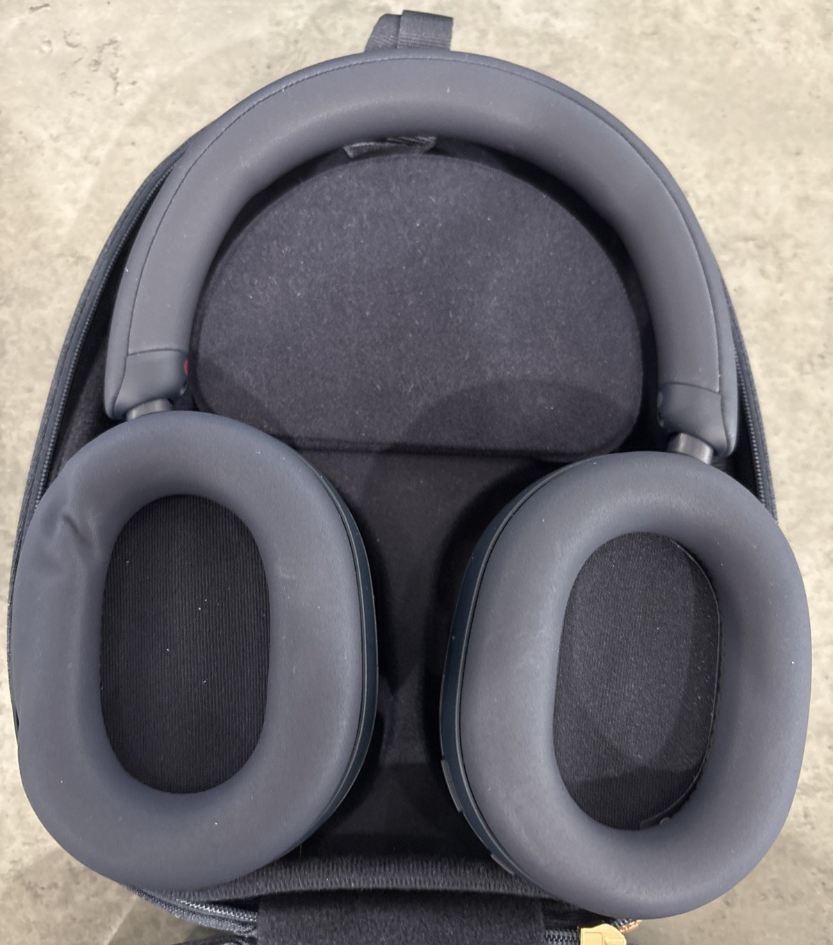 Sony WH-1000XM5 Wireless Noise Canceling Headphones – Midnight Blue