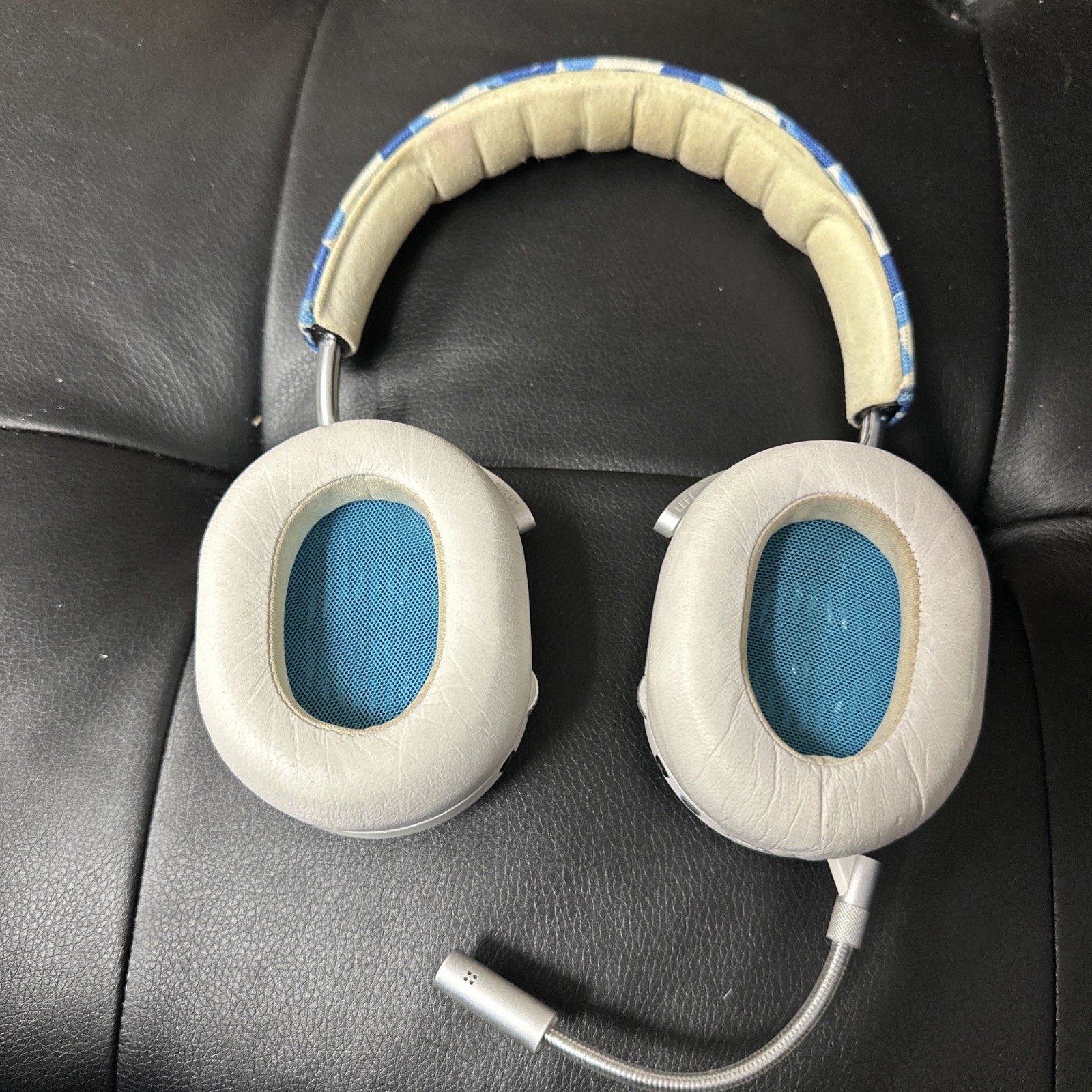 Bape Master & Dynamic MG20 Wireless Gaming Headphones Blue Camo