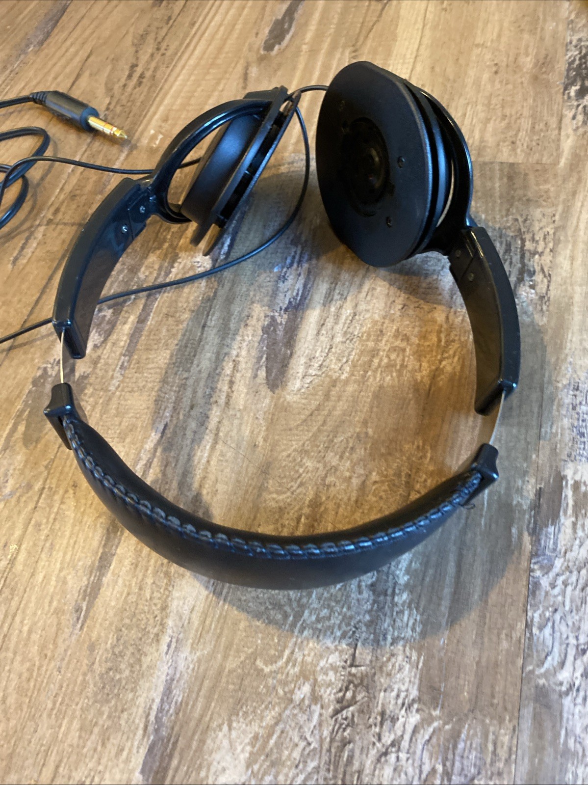 VINTAGE REALISTIC NOVA 67 HEADPHONES No Pads, Wired Music Listening