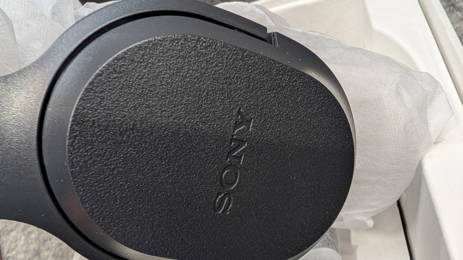 Sony WH-RF400 Wireless Home Theater Headphone System for TV – No Adapter