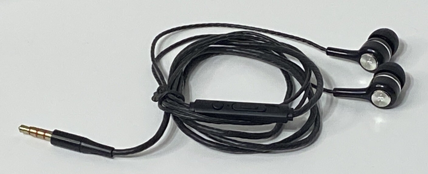 Wired 3.5mm Earbuds with Microphone, Volume Control and Mute Button (Set of 3)