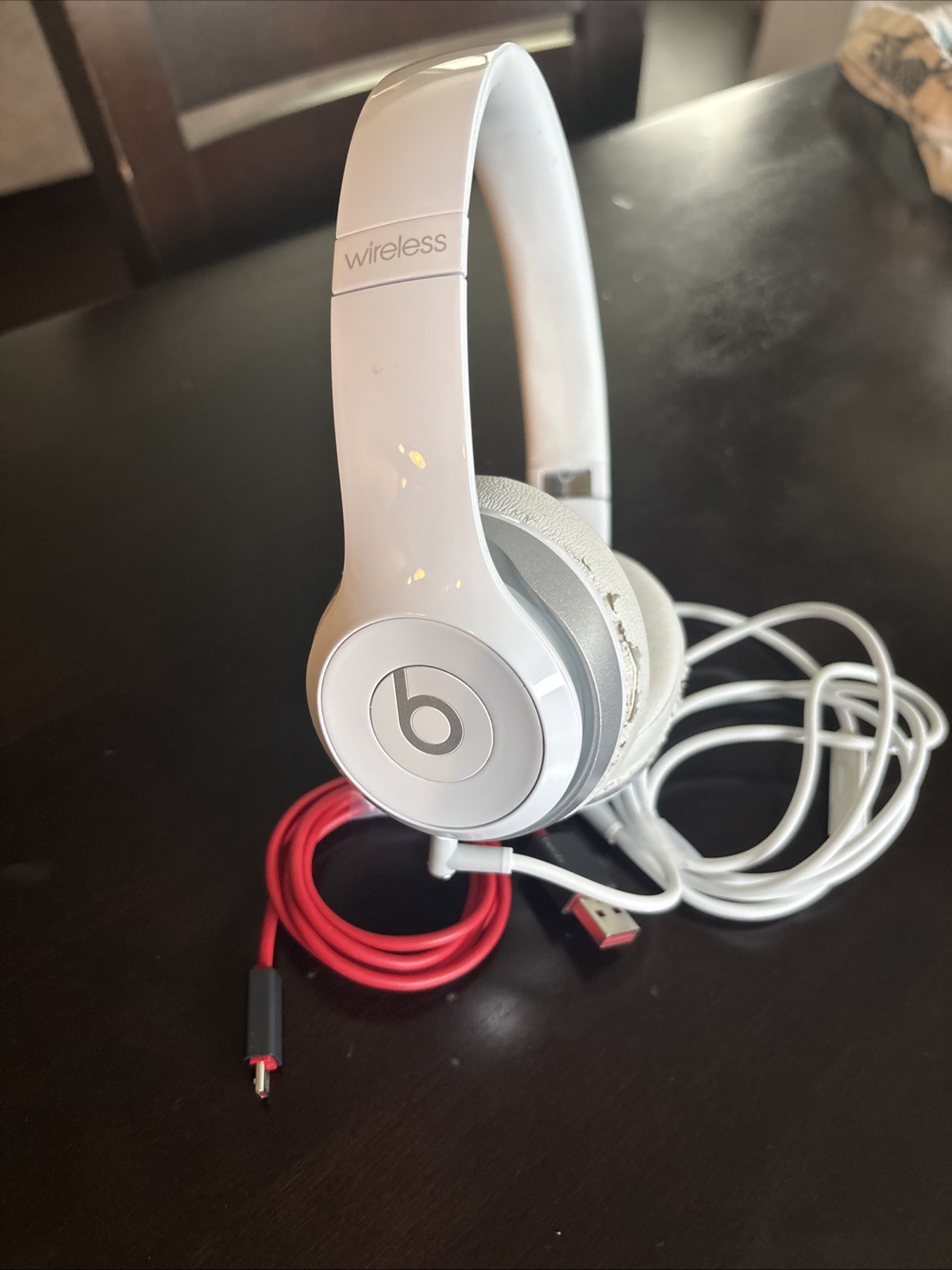 Beats by Dr. Dre Solo 2 B0518 Wired Headband Headphones White