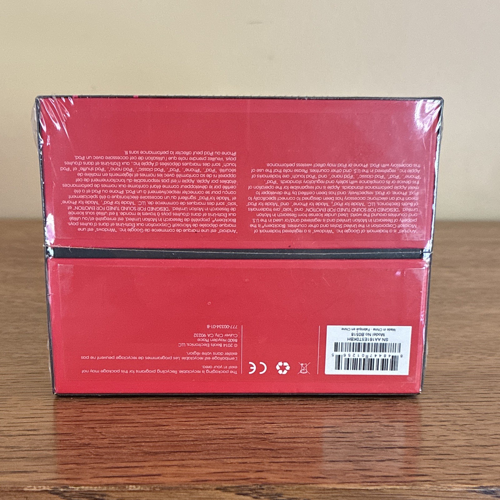 Beats by Dr. Dre Solo2 – UNOPENED – Model B0518 Gloss Pink