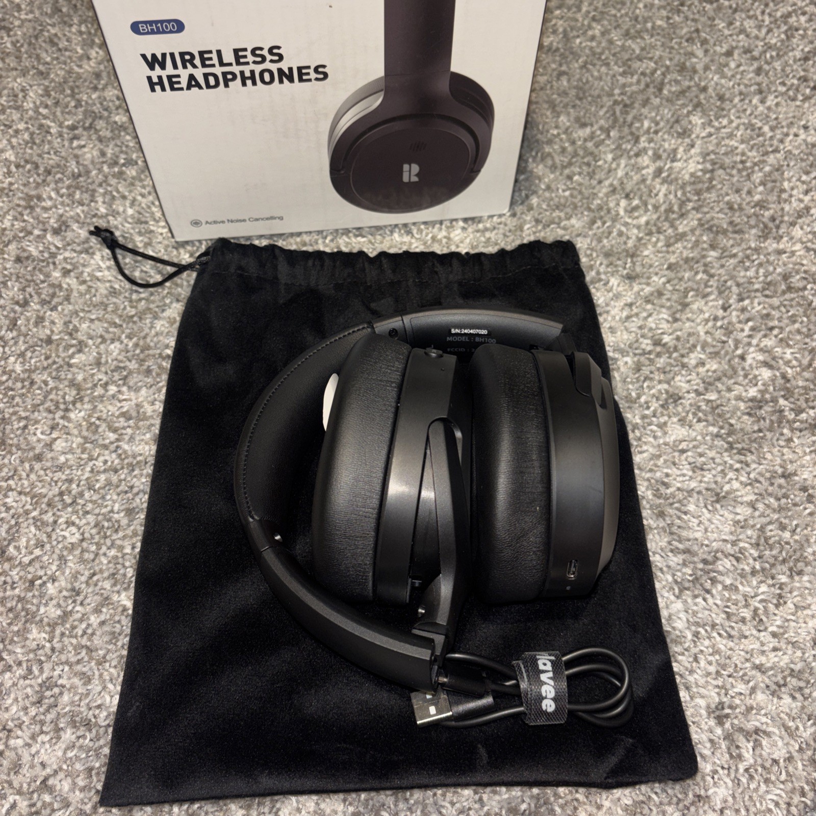 Calmbee Bluetooth Headphone hybrid ANC Wireless Over Ear 140H Play Mic Deep Bass
