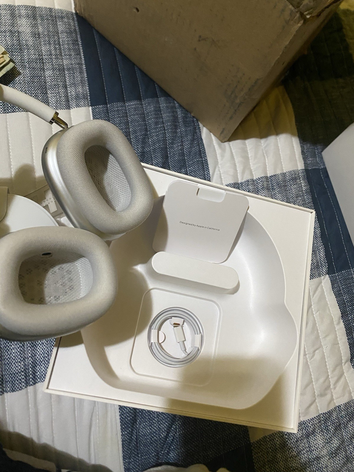 Apple AirPods Max Silver Bluetooth Wireless Over-Ear Headphones w/ANC, Box