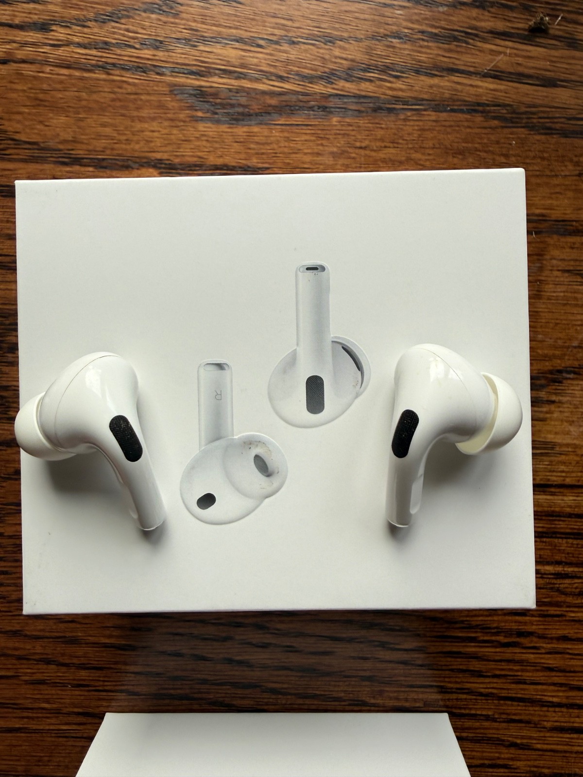 Apple AirPods Pro 1st Gen A2084/A2083 A2190 – ANC & Transparency Static – Read