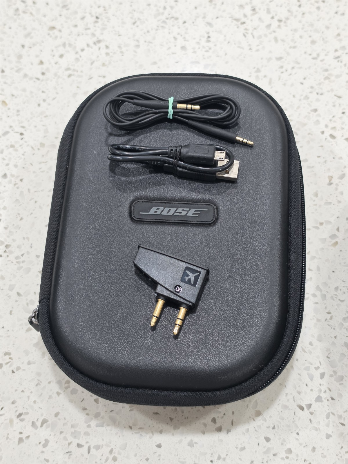 Bose QuietComfort 35 Wireless Noise-Cancelling Headphones – Black