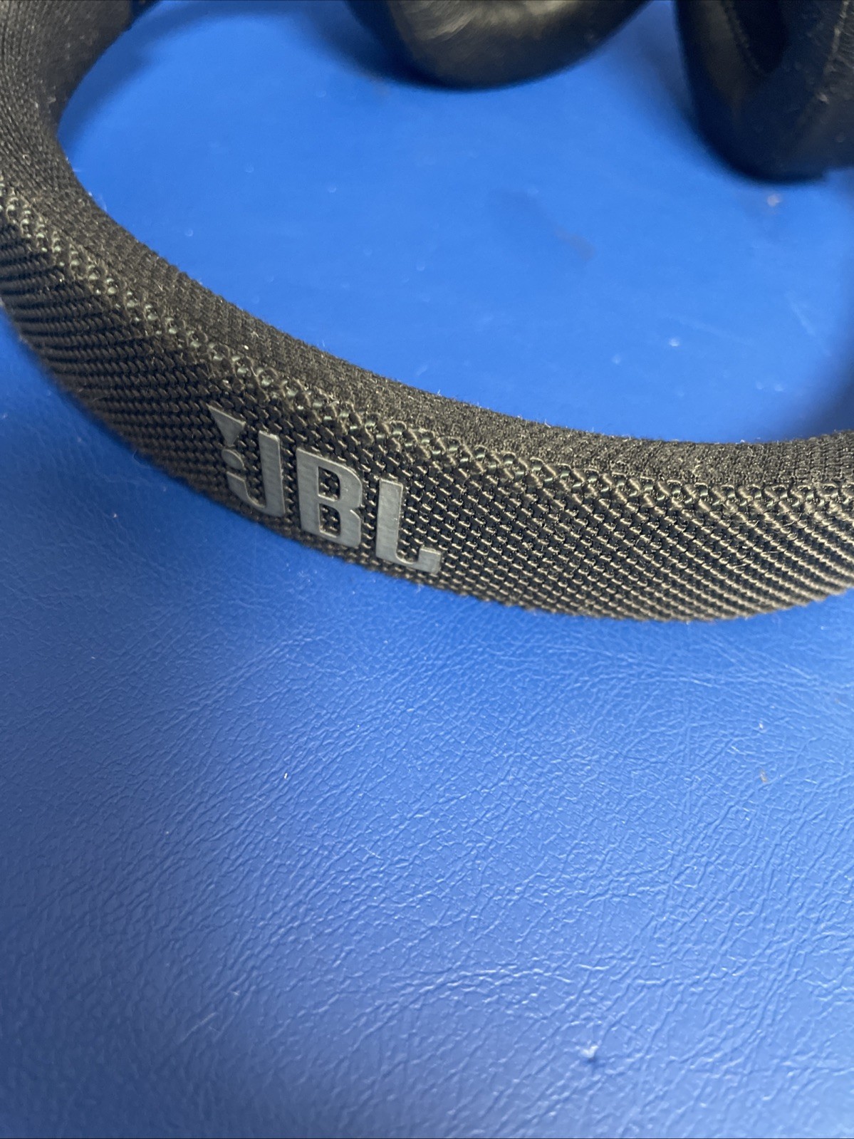 JBL LIVE 500BT Wireless Bluetooth Over-the-Ear Headphones / WORKING