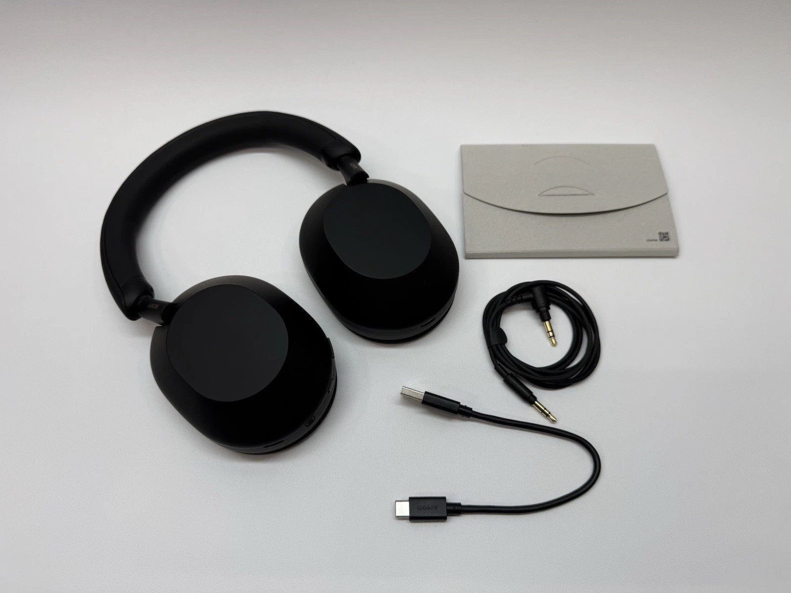 Sony WH1000XM5/SA Wireless Noise-Cancelling Headphones – Black, with Soft Case