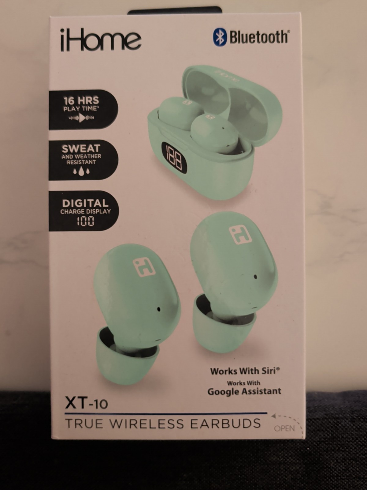 iHome HM-AU-BE-213-RD iHome True Wireless XT-10 MT