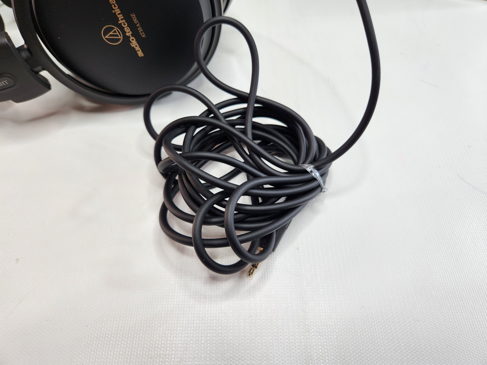 Audio-Technica ATH-A550Z Art Monitor Dynamic Headphones Black