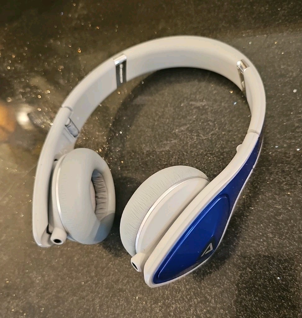 Monster DNA On-Ear Headphones Cobalt Blue Light Gray