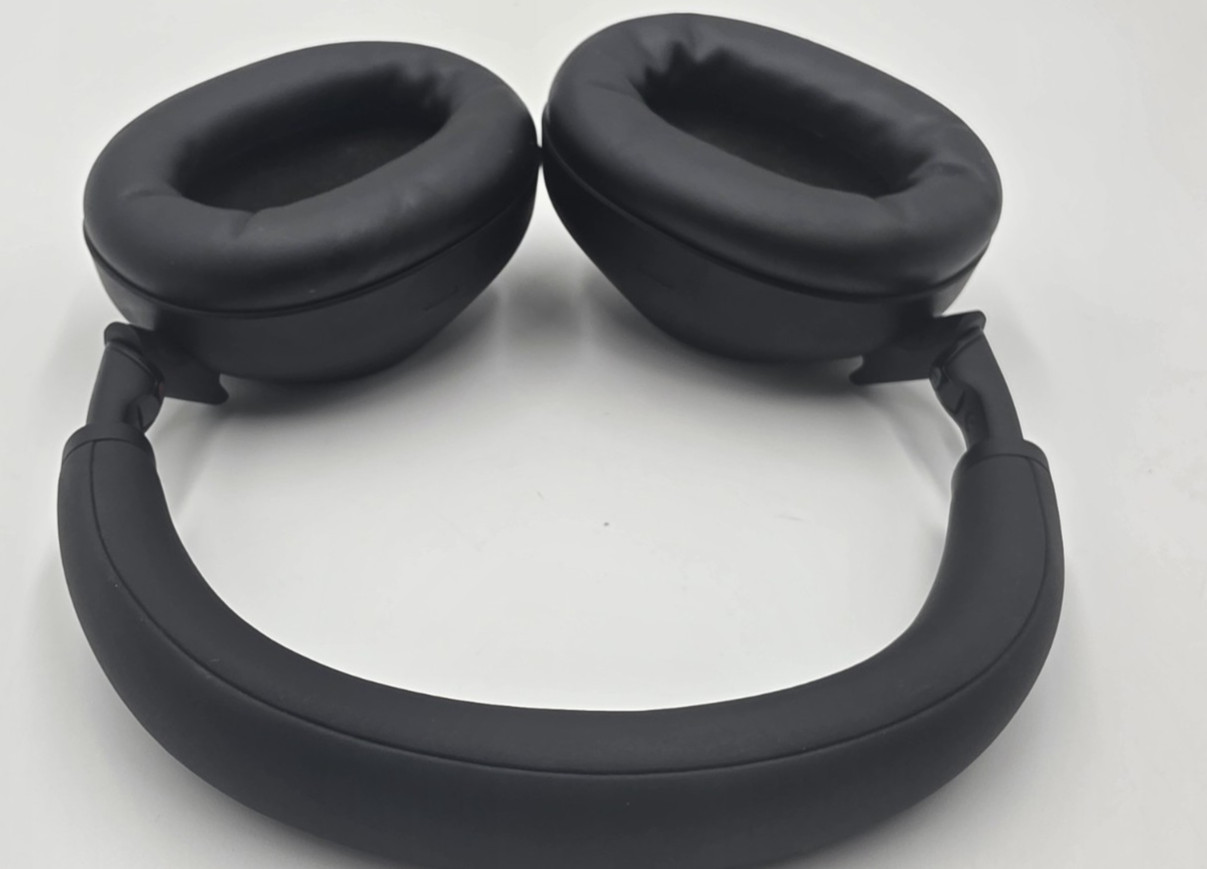 Sony WH-1000XM6 The Best Wireless Noise Canceling Headphones
