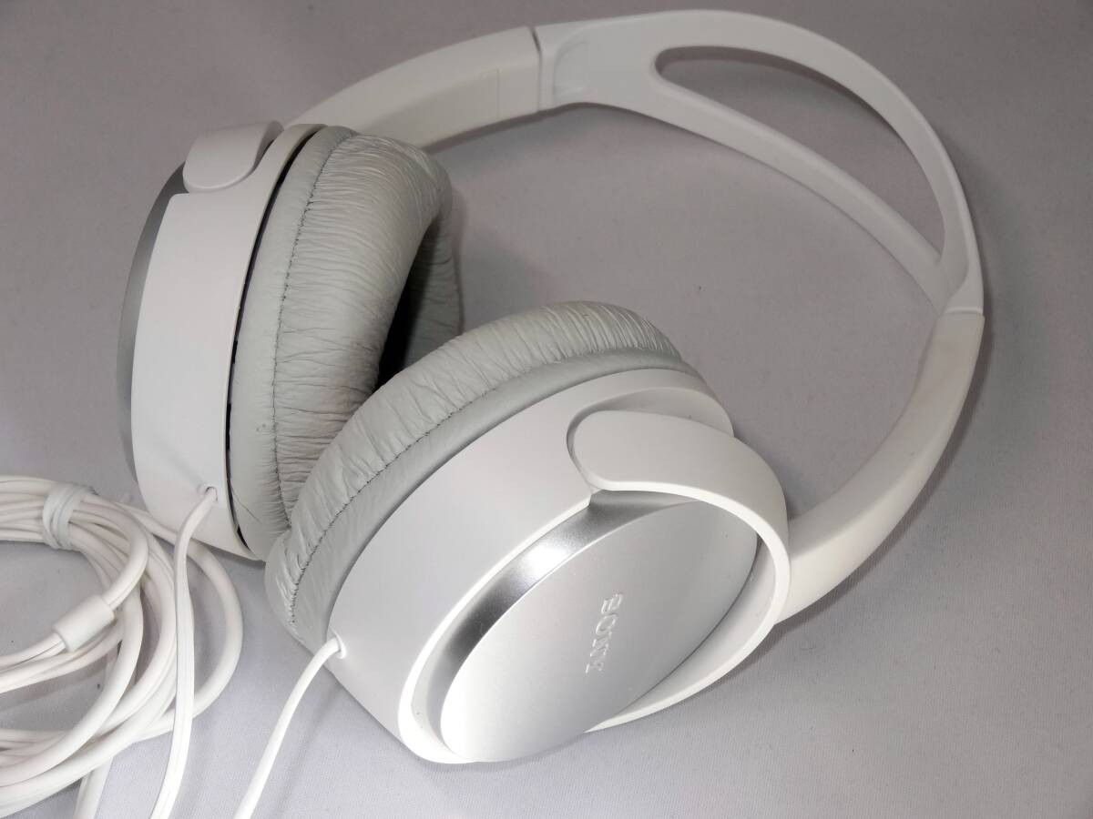 SONY stereo headphones MDR-XD150 white stored item
