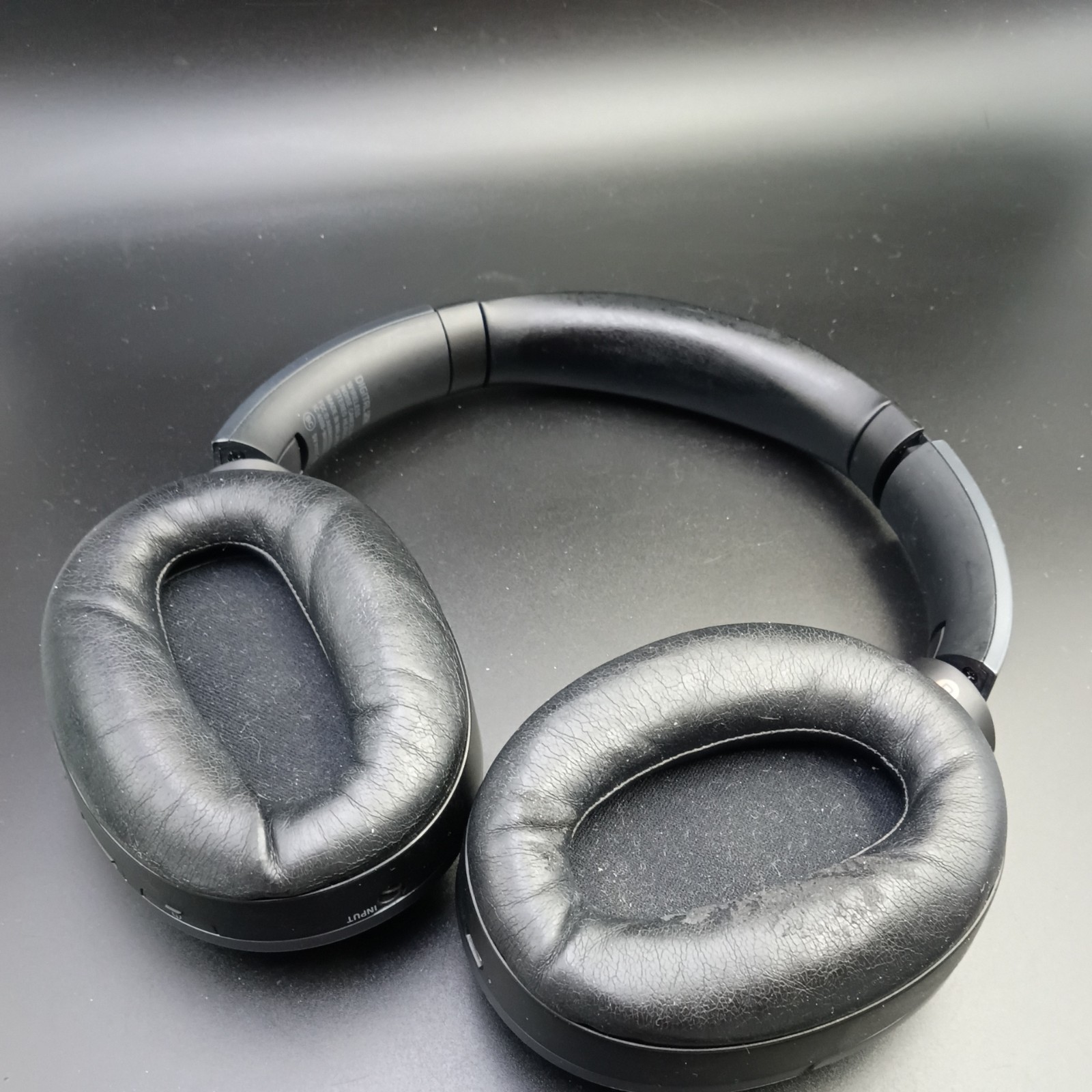 Sony WH-1000XM2 Wireless Noise Canceling Headphones Japan WH-1000XM2 music