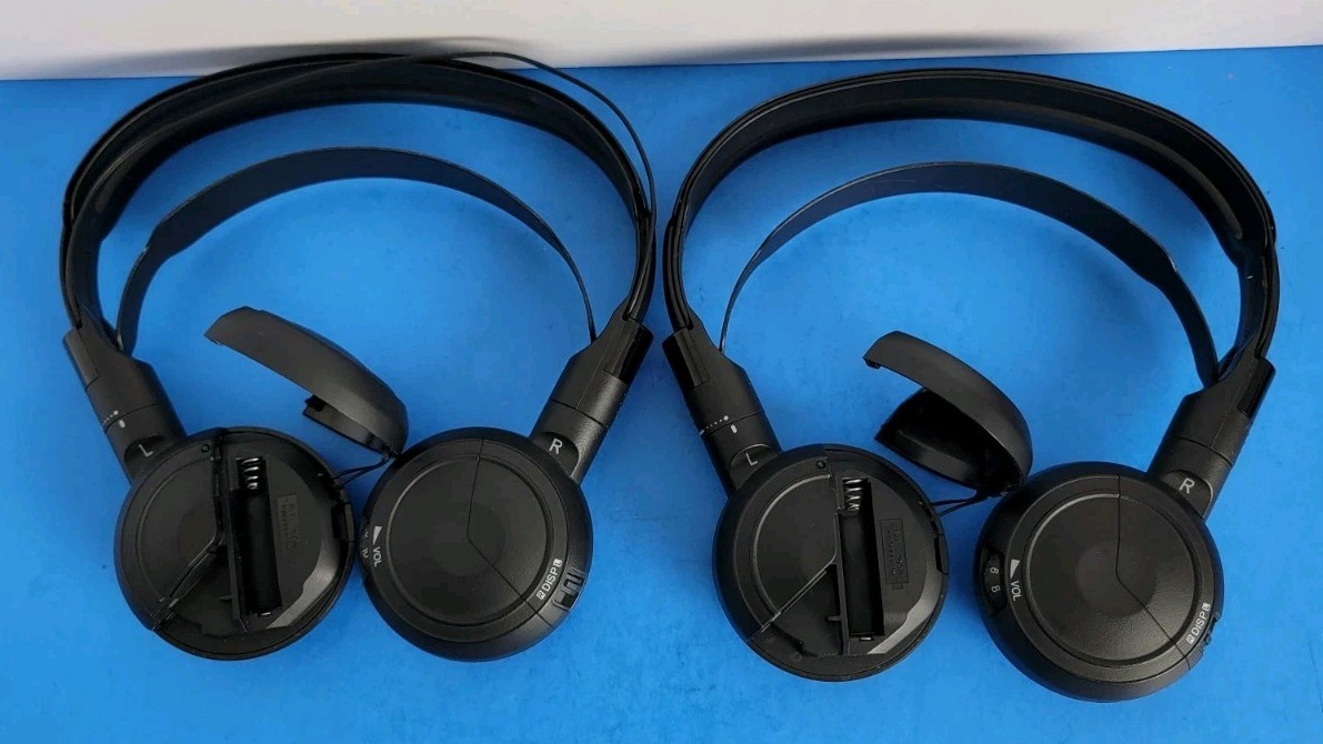 Pair Of 2005-2020 Honda Odyssey Pilot Rear Entertainment Wireless Headsets