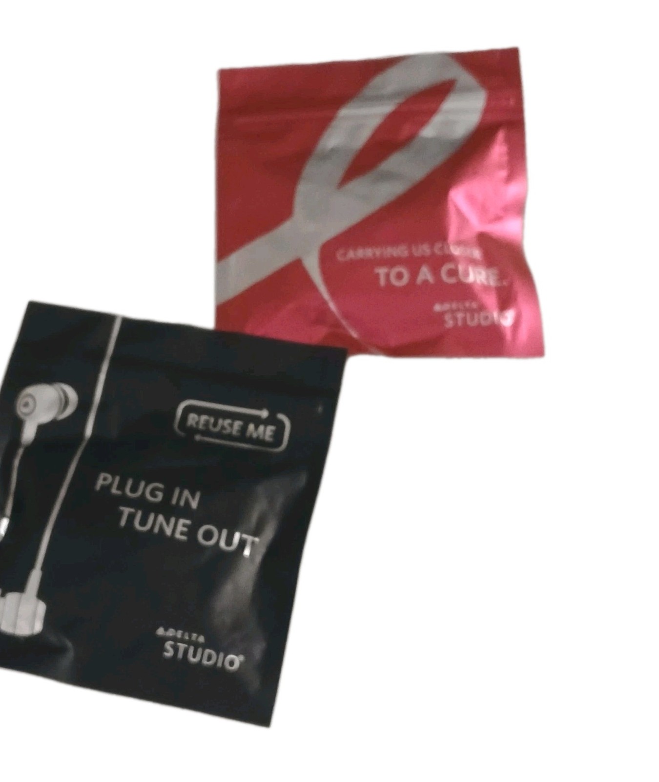 LOT 2 Delta Airlines Earbuds w/Special Breast Cancer Version Studio New