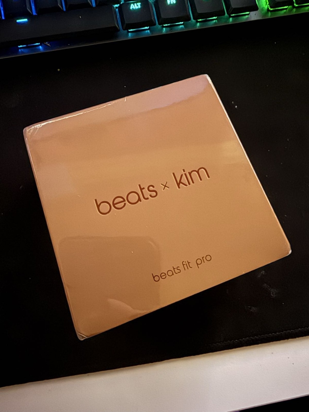 Beats Fit Pro x Kim Kardashian True Wireless NC Earbuds – DUNE- New in Box