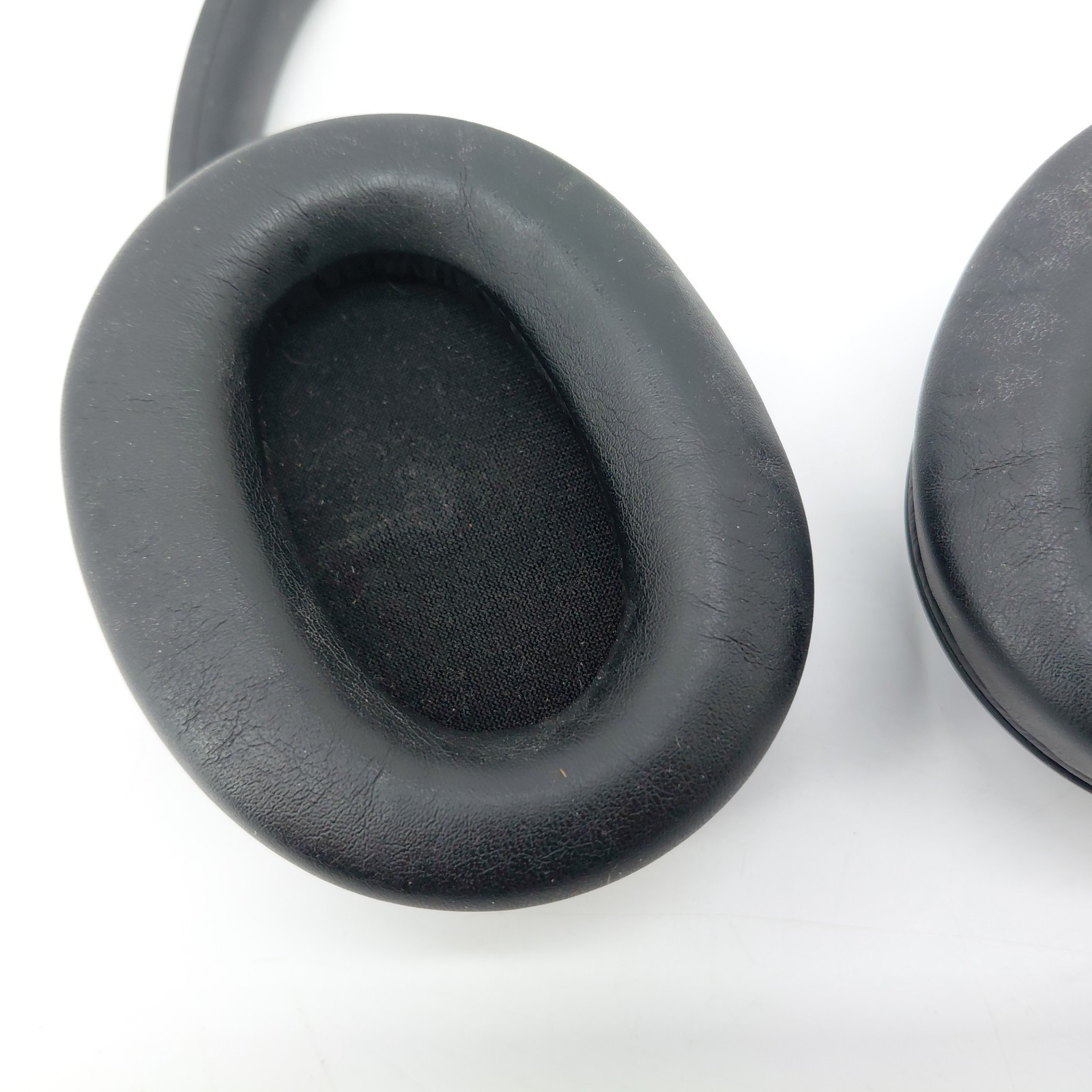 Sony WH-CH720N Noise Canceling Wireless Headphones w USB-C Cord and Charger
