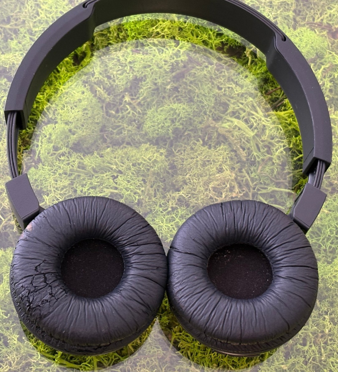 JBL T450BT Wireless Bluetooth Headphones