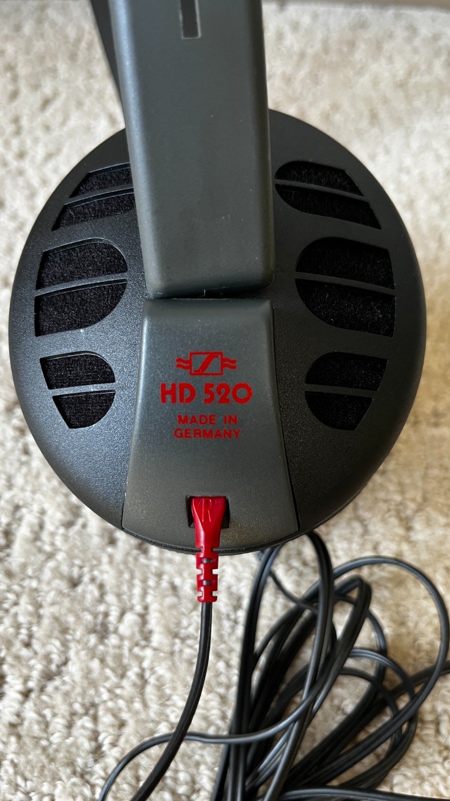 Sennheiser HD 520 headphones