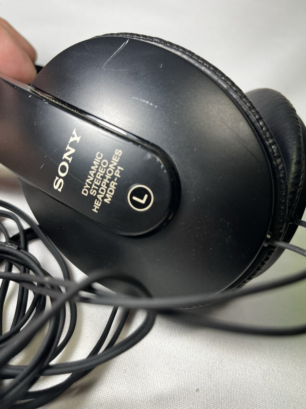 Sony MDR-P1 Dynamic Stereo Wired Headphones•Oval Shape• Adjustable•Jack Adapter