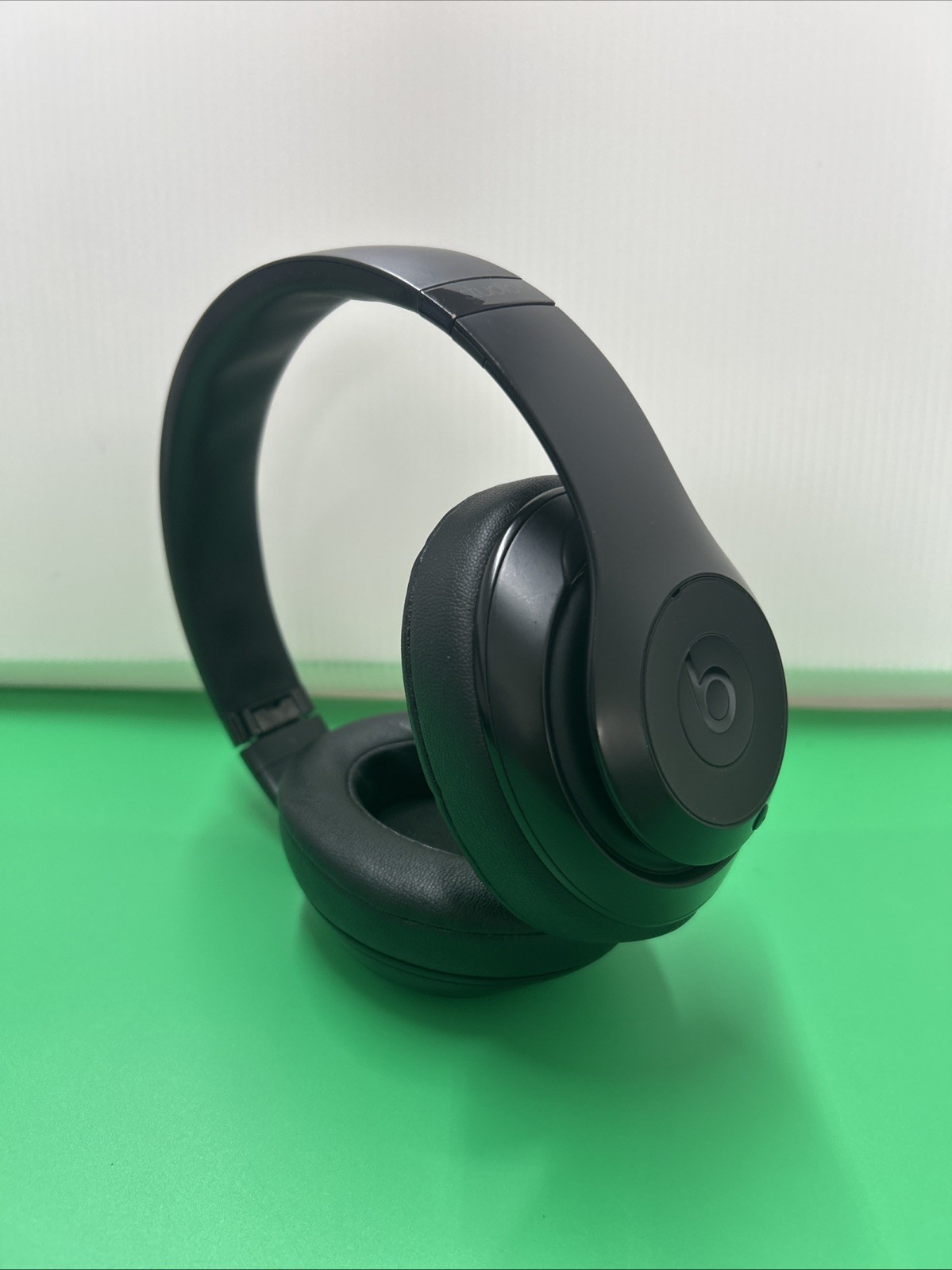 Beats Studio3 Wireless Bluetooth Noise Cancelling Headphones – Black (#8)
