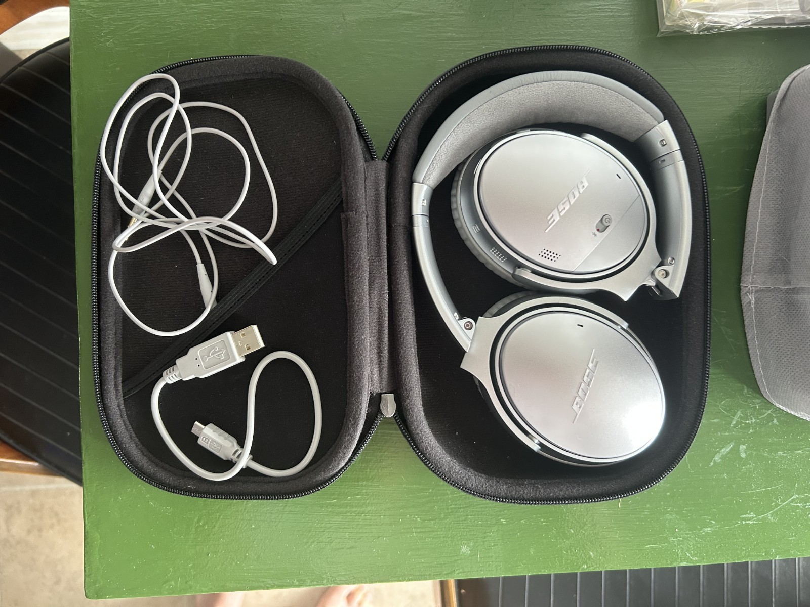 bose quietcomfort 35 ii headphones silver