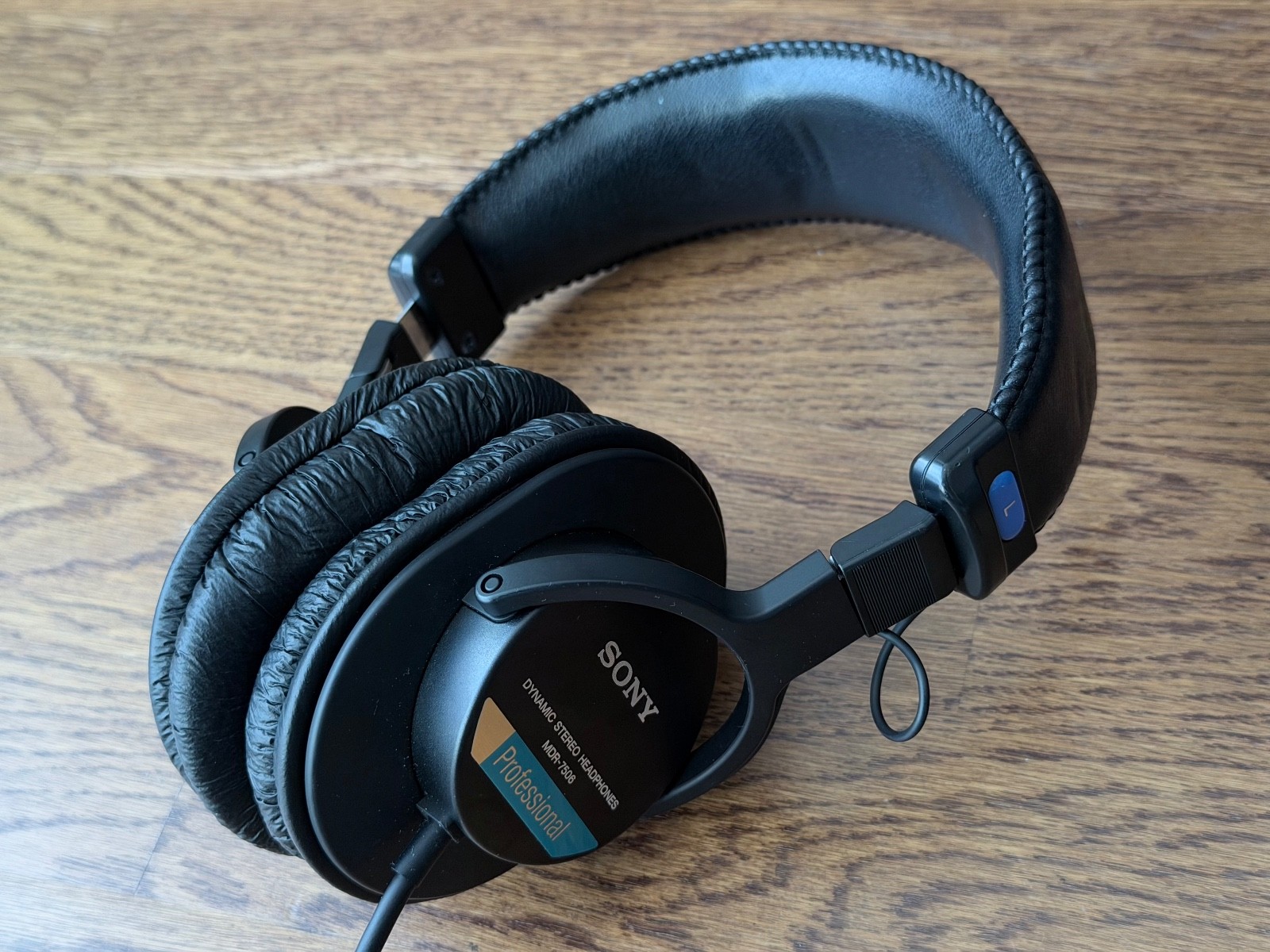 Sony MDR-7506 Sound Monitor Headphones – EXCELLENT CONDITION