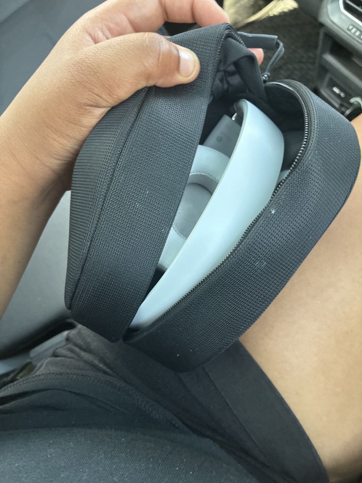 Beats by Dr. Dre Solo 4 Drenched Gray On Ear Headphones MG7J4LL/A